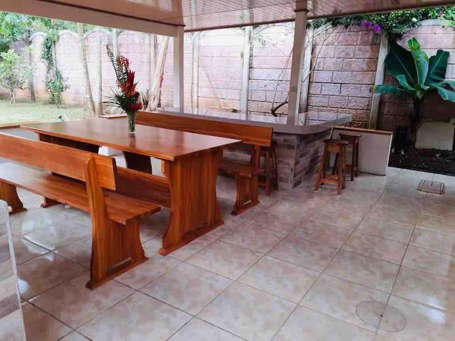 Tropical Bee Garden Holiday Houses Savegre エクステリア 写真
