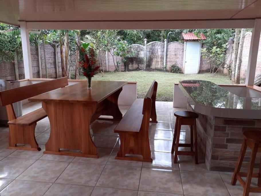 Tropical Bee Garden Holiday Houses Savegre エクステリア 写真
